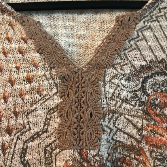 BLEU Top - Picture 3 of 6